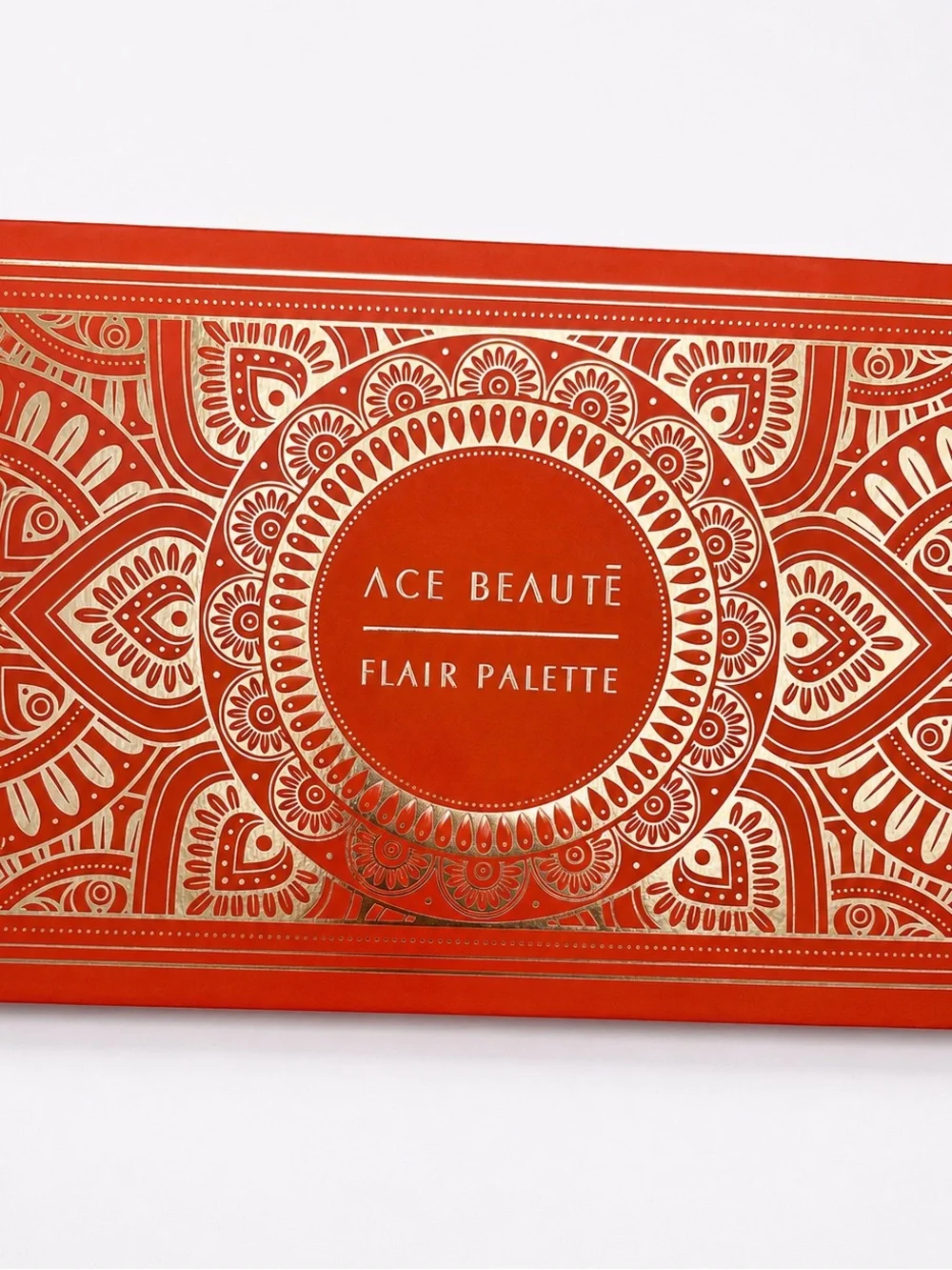 Ace Beauté Flair Palette 15 Pan Eyeshadow Palette New in Box